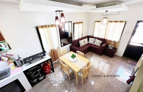 Talomo District House | Town House Walking Distance to Beach & Panoramic Mountain View