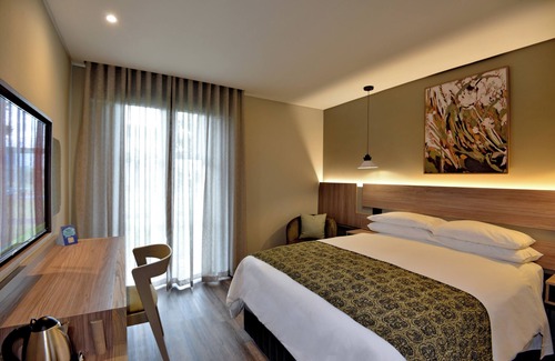 George Hotel | Town Lodge George