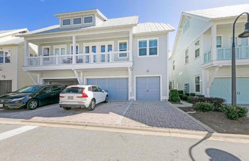 Panama City Beach House | Town of Prominence 80C- The Wright Place