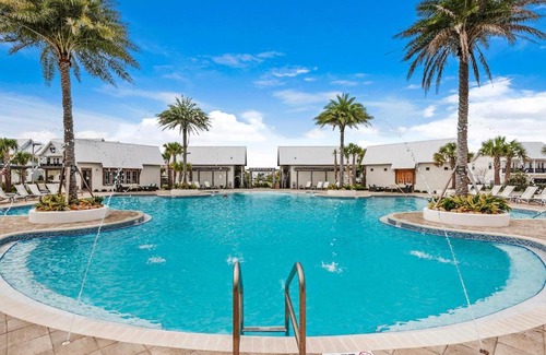 Panama City Beach House | Town of Prominence 80C- The Wright Place
