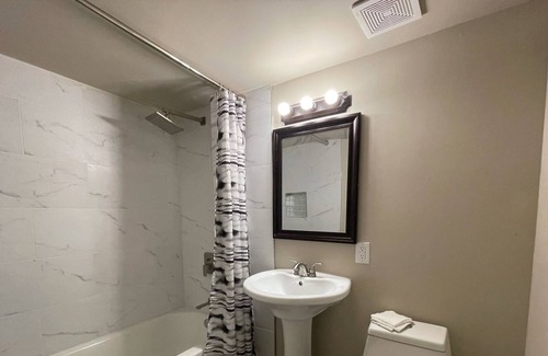 Downtown Las Vegas Hotel | Towne and Country Motel