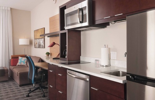 North Charleston Hotel | TownePlace Suites Charleston Airport/Convention Center