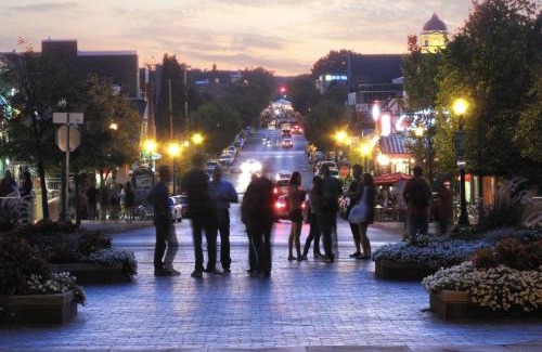 Bloomington Hotel | TownePlace Suites by Marriott Bloomington