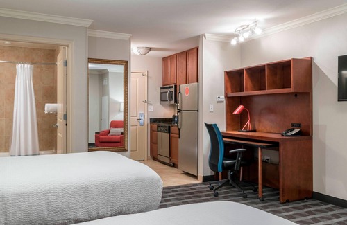 Downtown Fort Worth Hotel | TownePlace Suites by Marriott Fort Worth Downtown
