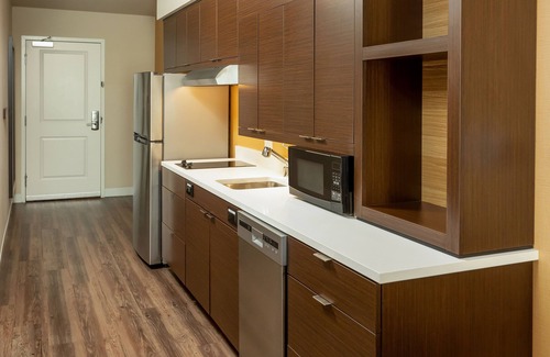 Las Vegas Hotel | TownePlace Suites By Marriott Las Vegas Stadium District