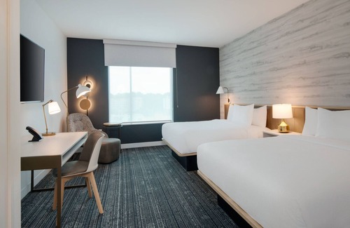 East Point Hotel | TownePlace Suites by Marriott Atlanta Airport North