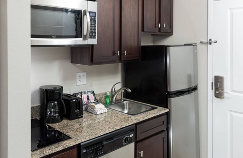 Columbia Hotel | TownePlace Suites by Marriott Columbia Southeast/Ft Jackson
