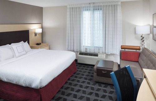 Columbia Hotel | TownePlace Suites by Marriott Columbia Southeast/Ft Jackson