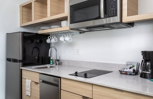 Florida Center Hotel | TownePlace Suites by Marriott Orlando Southwest Near Universal