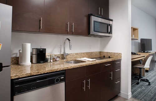 Eden Hotel | Towneplace Suites by Marriott Savannah Airport
