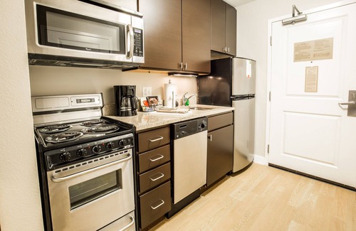 Laconia Hotel | TownePlace Suites by Marriott Gilford
