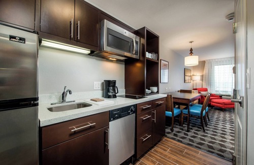Waco Hotel | TownePlace Suites by Marriott Waco South