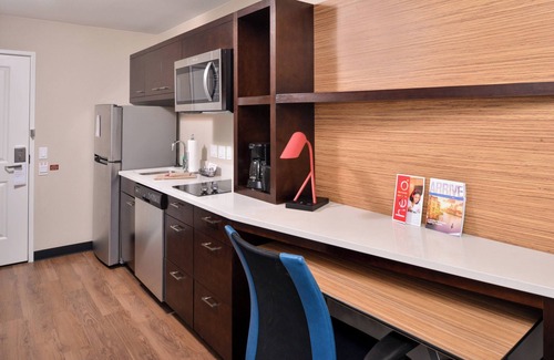 Chino Hills Hotel | TownePlace Suites by Marriott Ontario Chino Hills