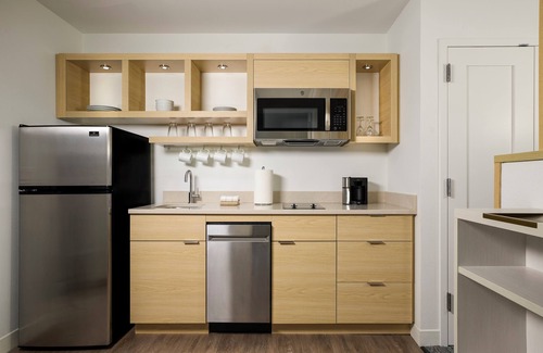 Oakley Hotel | Towneplace Suites By Marriott Cincinnati Oakley