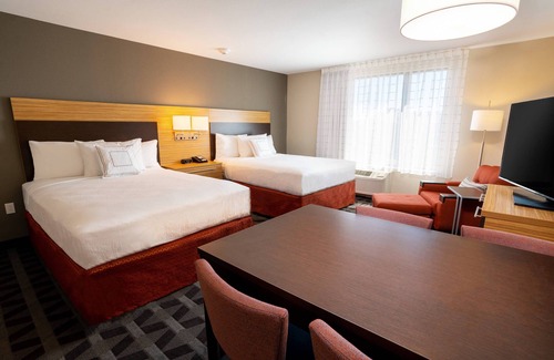 Lake Forest Hotel | TownePlace Suites by Marriott Irvine Lake Forest