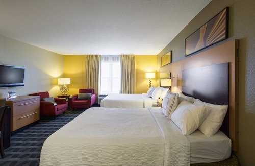Overland Park Hotel | TownePlace Suites Kansas City Overland Park