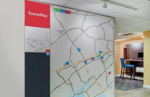 Ashley Oaks Hotel | TownePlace Suites Knoxville Cedar Bluff