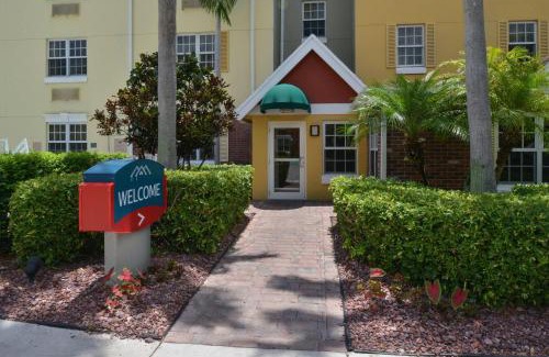Doral Hotel | TownePlace Suites Miami West Doral Area
