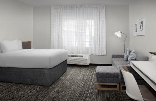 Sacramento Hotel | TownePlace Suites Sacramento Cal Expo