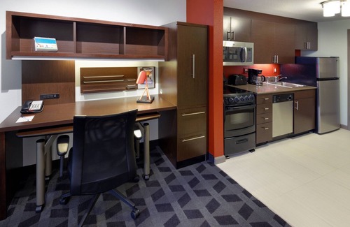 Springfield Hotel | TownePlace Suites Springfield
