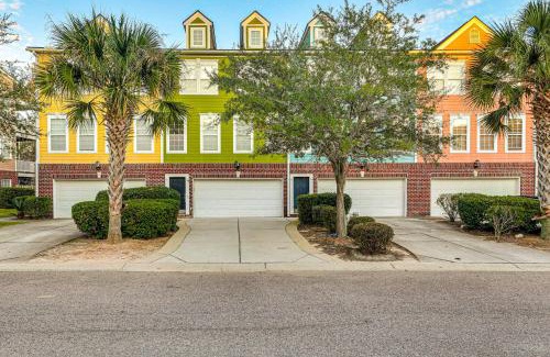 Ladson House | Townhome 3 Mi to Wescott Park and Golf Course!