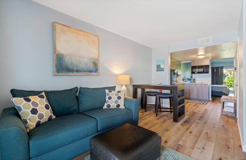 Melbourne Beach House | Townhome # 3 Private Beach, Saltwater pool Family Vacation- Sleeps 8