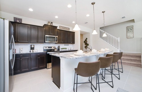 Four Corners Cottage | Townhome Splash Pool BBQ Free Water Park!