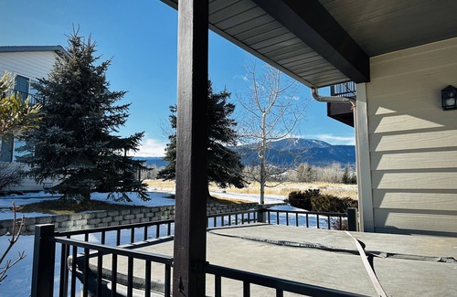 Red Lodge Ski Chalet | Townhome w/Hot Tub, Minutes to Skiing, Red Lodge, MT