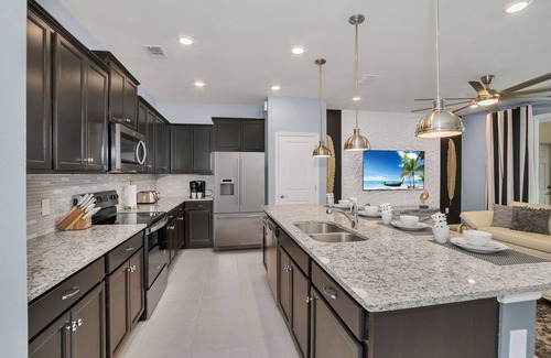Davenport Cottage | Townhome W/private Pool & Themed Rooms, Near Wdw!