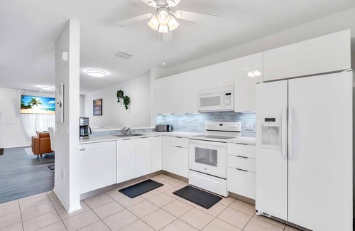 Sabal Harbour House | Townhome with Heated Pool, UTC mall, Fits 6, 2bd/2.5bath