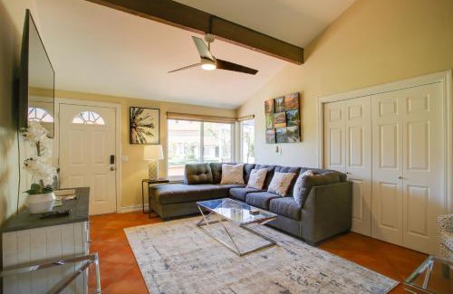 Palm Springs House | Townhome with Pool Access, Near Dtwn Palm Springs!