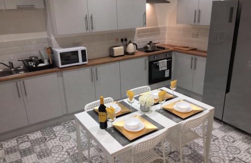 Crewe House | Townhouse @ 46 Nelson Street Crewe