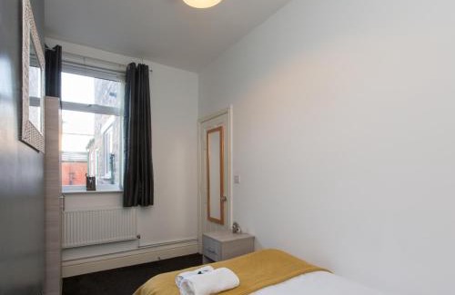 Crewe House | Townhouse @ 83 Edleston Road Crewe