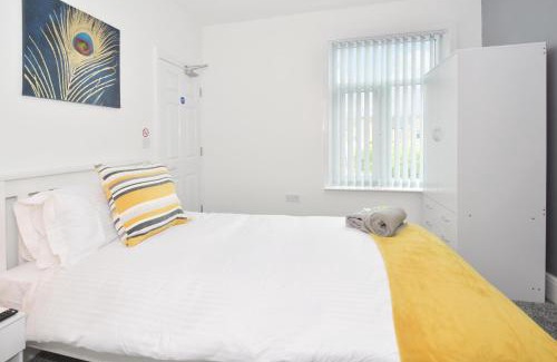 Crewe House | Townhouse @ 86 Brooklyn Street Crewe
