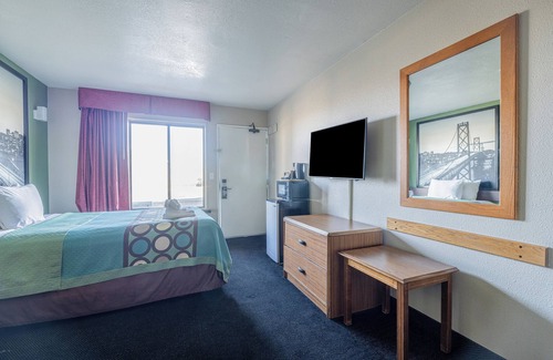 Barstow Hotel | Townhouse Barstow On Historic Route 66 CA I 15