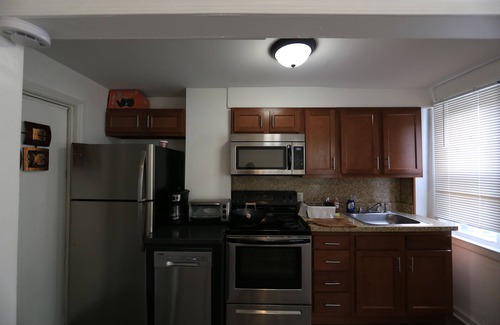 Elsmere House | Townhouse in Elsmere/greater Philadelphia Area