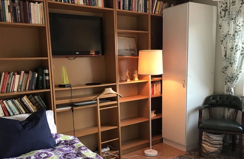 Norsborg House | Townhouse in nice neighborhood, close to city