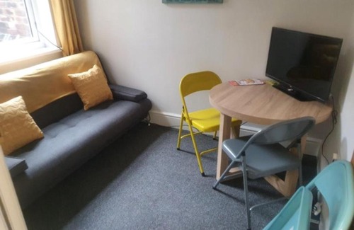 Burslem House | Townhouse @ Kinver Street Stoke