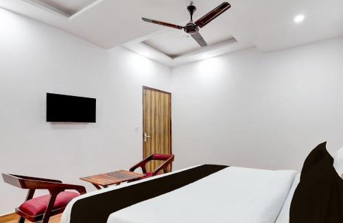 Delhi Hotel | Townhouse Mandoli Metro Station Formerly Legacy Residency