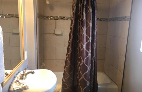 Sacramento Hotel | Townhouse Motel - West Sacramento