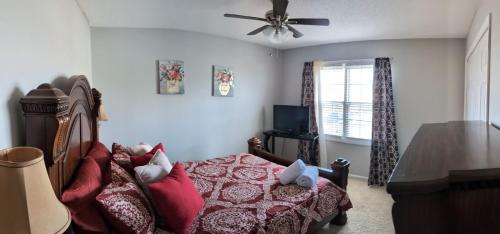 Winterville House | Townhouse near shopping/dining