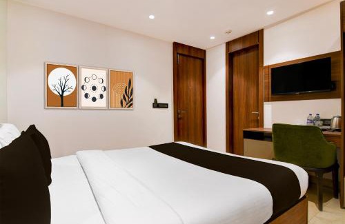 New Town Hotel | Townhouse Oak DLF Newtown Bus Terminal