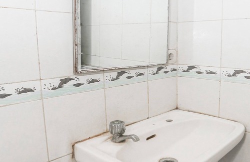 Old Jakarta Hotel | Townhouse Oak J&b Gunung Sahari