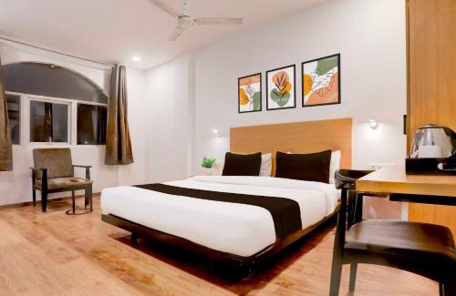 Allahabad Hotel | Townhouse Oak Prayagraj Railway Station