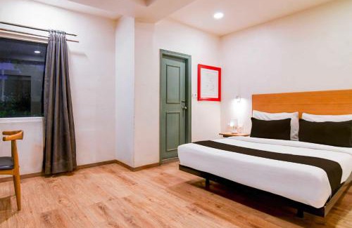 Kolkata Hotel | Townhouse Oak VIP Road NSCB Airport