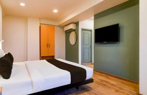 Kolkata Hotel | Townhouse Oak VIP Road NSCB Airport