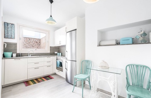 Pollensa Ski Chalet | Townhouse On the rocks By home villas 360