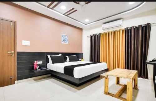 Rajendra Nagar Hotel | Townhouse Rajendra Nagar Main Road
