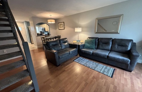 Essex Junction Condo | Townhouse Walking Distance To Expo Center!