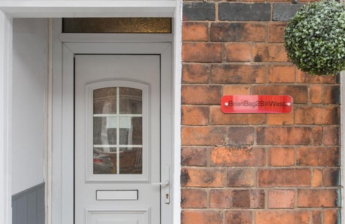 Crewe Bed & Breakfast | TownHouse @ West Avenue Crewe